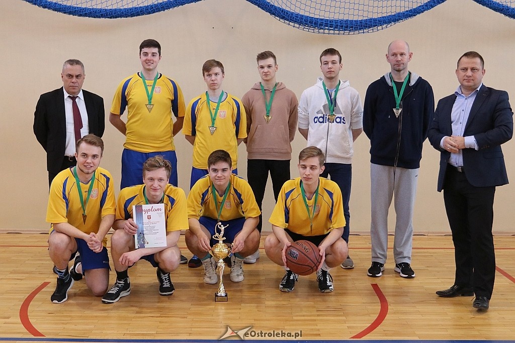Mistrzostwa Ostrołęki szkół średnich w koszykówce mężczyzn [21.03.2018] - zdjęcie #31 - eOstroleka.pl