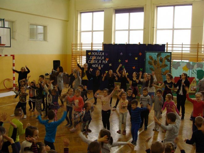 Dzień otwarty dla przedszkolaków w ostrołęckiej „szóstce” [30.03.2018] - zdjęcie #3 - eOstroleka.pl