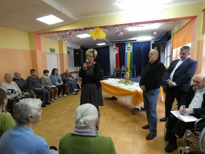 Spotkanie wielkanocne w Domu Pomocy Społecznej w Ostrołęce [02.04.2018] - zdjęcie #26 - eOstroleka.pl
