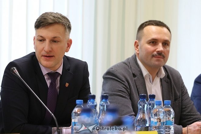 Sesja rady miasta Ostrołęki [03.04.2018] - zdjęcie #10 - eOstroleka.pl