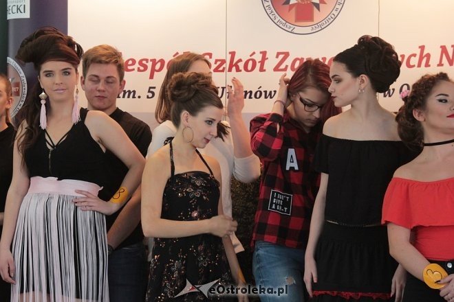 X Festiwal Fryzjerstwa Artystycznego w ZSZ nr 2 [05.04.2018] - zdjęcie #40 - eOstroleka.pl