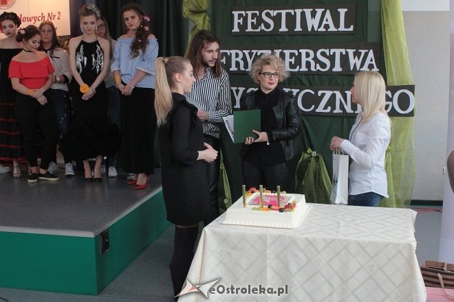 X Festiwal Fryzjerstwa Artystycznego w ZSZ nr 2 [05.04.2018] - zdjęcie #109 - eOstroleka.pl