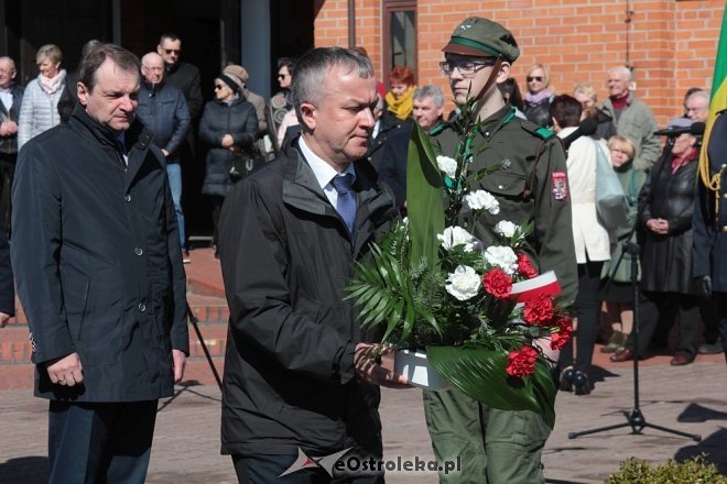 Ostrołęka: Obchody rocznicowe Zbrodni Katyńskiej i Katastrofy Smoleńskiej [07.04.2018] - zdjęcie #77 - eOstroleka.pl