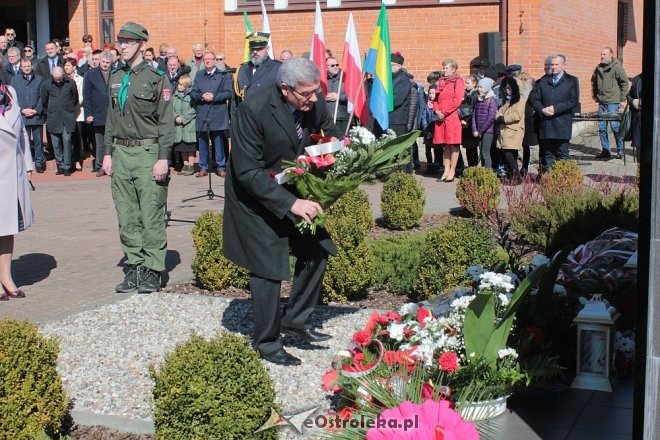 Ostrołęka: Obchody rocznicowe Zbrodni Katyńskiej i Katastrofy Smoleńskiej [07.04.2018] - zdjęcie #40 - eOstroleka.pl