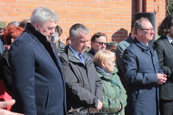 Ostrołęka: Obchody rocznicowe Zbrodni Katyńskiej i Katastrofy Smoleńskiej [07.04.2018] - zdjęcie #20 - eOstroleka.pl