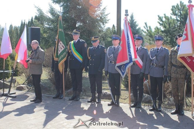 Ostrołęka: Obchody rocznicowe Zbrodni Katyńskiej i Katastrofy Smoleńskiej [07.04.2018] - zdjęcie #16 - eOstroleka.pl