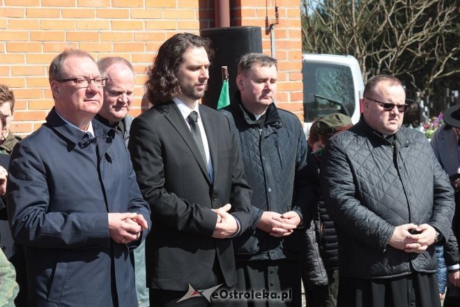 Ostrołęka: Obchody rocznicowe Zbrodni Katyńskiej i Katastrofy Smoleńskiej [07.04.2018] - zdjęcie #6 - eOstroleka.pl