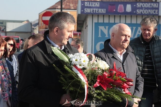 Ostrołęczanie uczcili pamięć ofiar Katastrofy Smoleńskiej [10.04.2018] - zdjęcie #21 - eOstroleka.pl