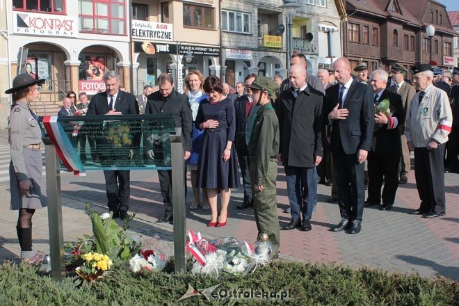 Ostrołęczanie uczcili pamięć ofiar Katastrofy Smoleńskiej [10.04.2018] - zdjęcie #55 - eOstroleka.pl