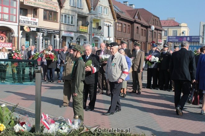 Ostrołęczanie uczcili pamięć ofiar Katastrofy Smoleńskiej [10.04.2018] - zdjęcie #56 - eOstroleka.pl