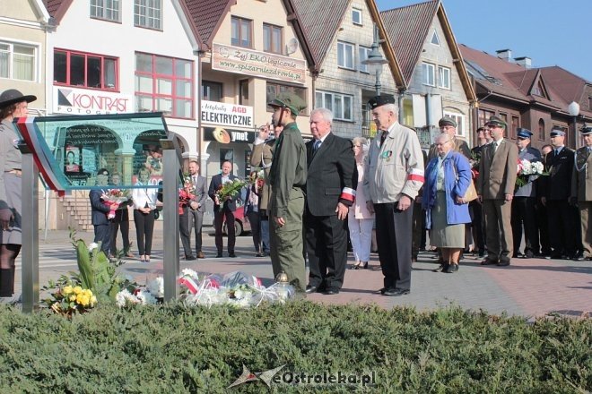 Ostrołęczanie uczcili pamięć ofiar Katastrofy Smoleńskiej [10.04.2018] - zdjęcie #59 - eOstroleka.pl
