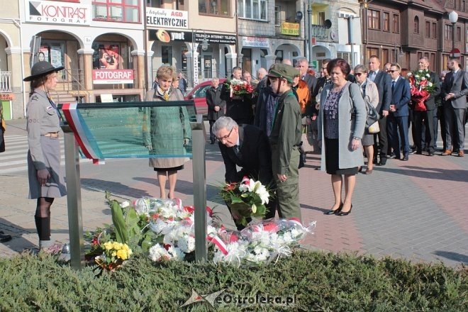 Ostrołęczanie uczcili pamięć ofiar Katastrofy Smoleńskiej [10.04.2018] - zdjęcie #27 - eOstroleka.pl