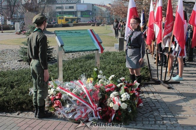 Ostrołęczanie uczcili pamięć ofiar Katastrofy Smoleńskiej [10.04.2018] - zdjęcie #105 - eOstroleka.pl