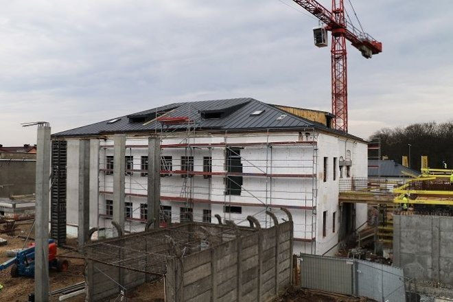 Relacja z placu budowy Muzeum Żołnierzy Wyklętych [12.04.2018] - zdjęcie #6 - eOstroleka.pl