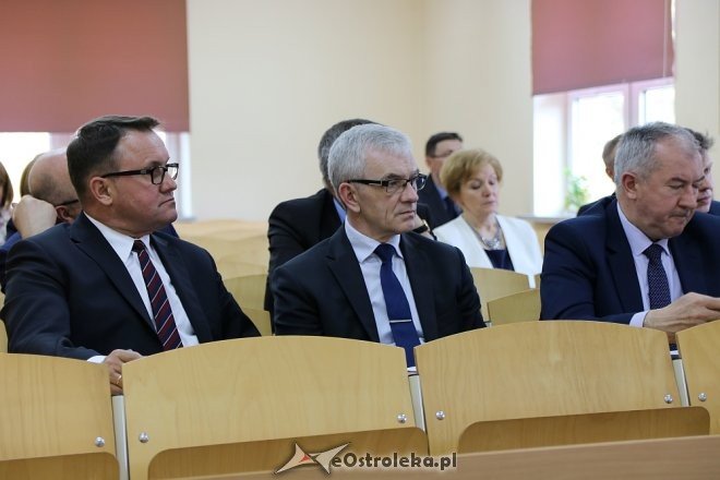 XLIV sesja Rady Powiatu w Ostrołęce [12.04.2018] - zdjęcie #41 - eOstroleka.pl