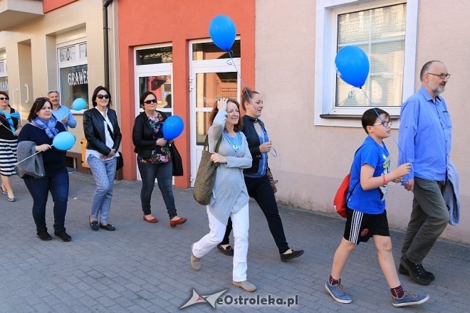 Niebieski Marsz ulicami Ostrołęki [14.04.2018] - zdjęcie #20 - eOstroleka.pl