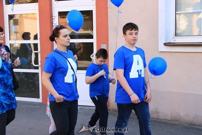 Niebieski Marsz ulicami Ostrołęki [14.04.2018] - zdjęcie #33 - eOstroleka.pl