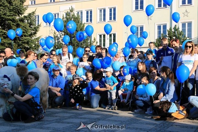 Niebieski Marsz ulicami Ostrołęki [14.04.2018] - zdjęcie #52 - eOstroleka.pl