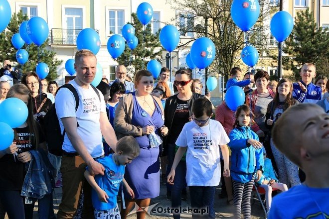 Niebieski Marsz ulicami Ostrołęki [14.04.2018] - zdjęcie #56 - eOstroleka.pl