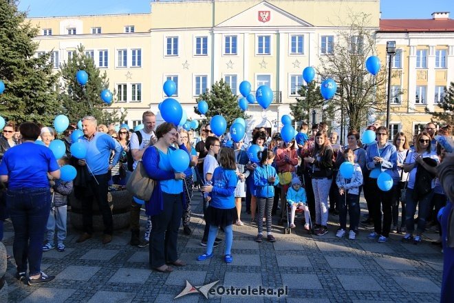 Niebieski Marsz ulicami Ostrołęki [14.04.2018] - zdjęcie #66 - eOstroleka.pl