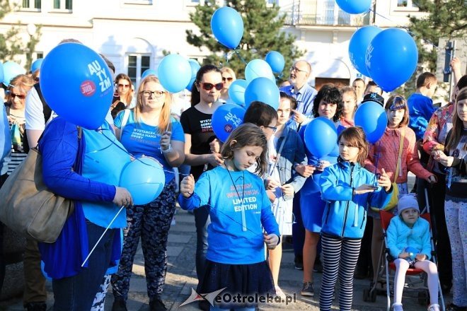 Niebieski Marsz ulicami Ostrołęki [14.04.2018] - zdjęcie #67 - eOstroleka.pl