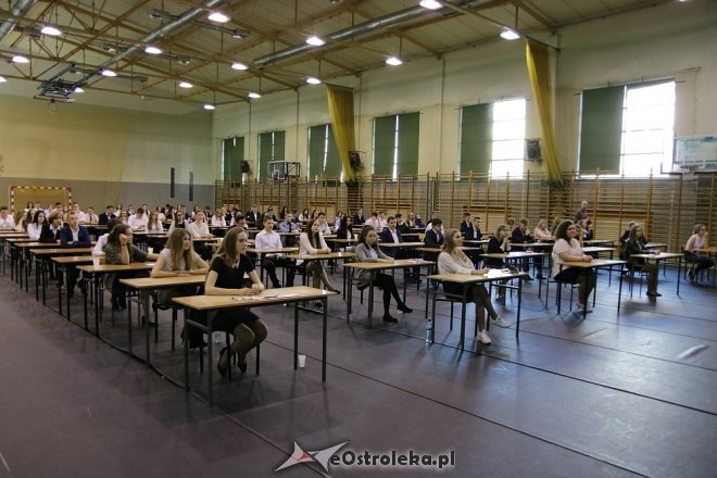 Egzamin gimnazjalny 2018: Drugi dzień zmagań i test matematyczno-przyrodniczy [19.04.2018] - zdjęcie #1 - eOstroleka.pl