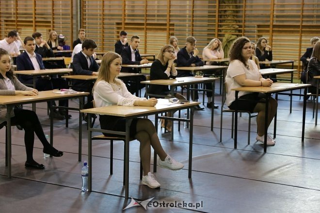 Egzamin gimnazjalny 2018: Drugi dzień zmagań i test matematyczno-przyrodniczy [19.04.2018] - zdjęcie #26 - eOstroleka.pl