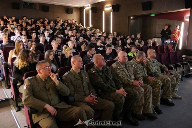 Ostrołęka: Spotkanie z weteranami misji pokojowych Wojska Polskiego [19.04.2018] - zdjęcie #19 - eOstroleka.pl