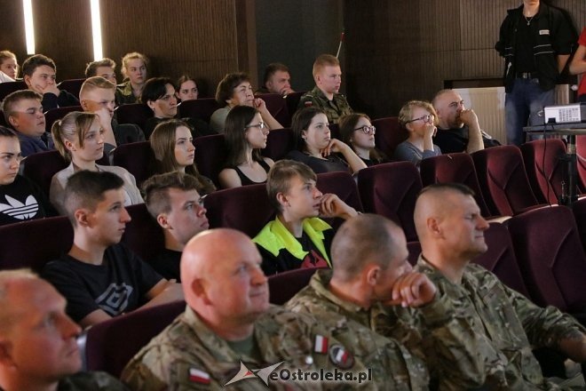 Ostrołęka: Spotkanie z weteranami misji pokojowych Wojska Polskiego [19.04.2018] - zdjęcie #21 - eOstroleka.pl