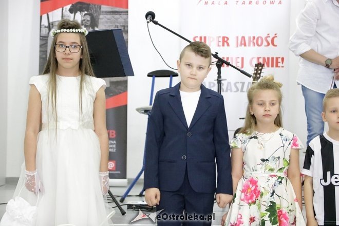 Dzień Rodziny i wiosenny pokaz mody w Hali Targowej Feniks [22.04.2018] - zdjęcie #108 - eOstroleka.pl