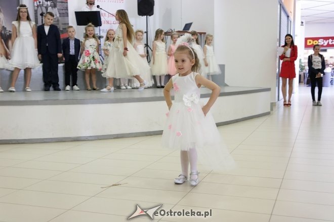 Dzień Rodziny i wiosenny pokaz mody w Hali Targowej Feniks [22.04.2018] - zdjęcie #22 - eOstroleka.pl
