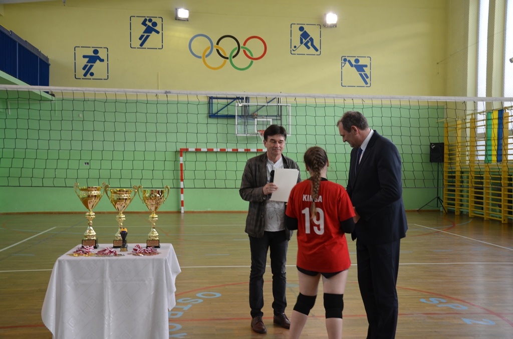 Turniej siatkówki w SP 2 [19.04.2018] - zdjęcie #13 - eOstroleka.pl