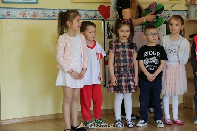 Edukacyjny spektakl w Krainie Misiów [24.04.2018] - zdjęcie #66 - eOstroleka.pl