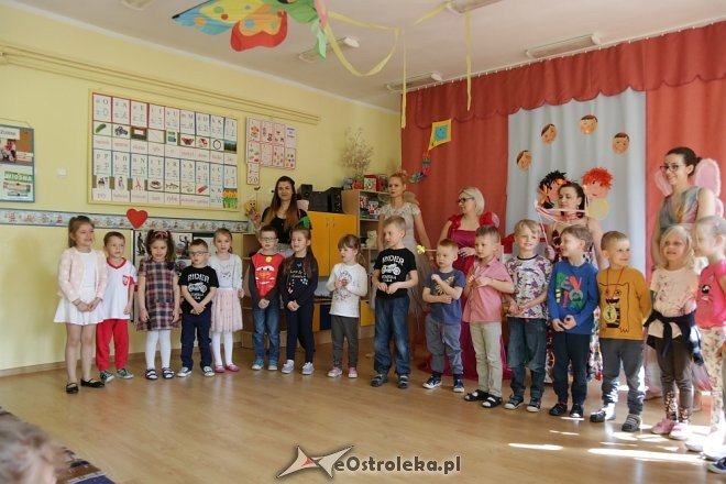 Edukacyjny spektakl w Krainie Misiów [24.04.2018] - zdjęcie #73 - eOstroleka.pl
