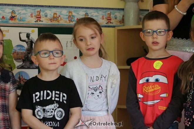 Edukacyjny spektakl w Krainie Misiów [24.04.2018] - zdjęcie #49 - eOstroleka.pl