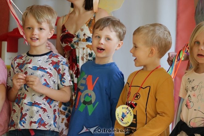 Edukacyjny spektakl w Krainie Misiów [24.04.2018] - zdjęcie #43 - eOstroleka.pl