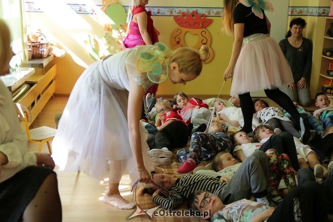 Edukacyjny spektakl w Krainie Misiów [24.04.2018] - zdjęcie #20 - eOstroleka.pl