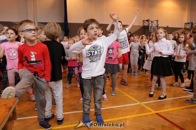 Dzień tańca w ostrołęckiej „dziesiątce” [25.04.2018] - zdjęcie #55 - eOstroleka.pl