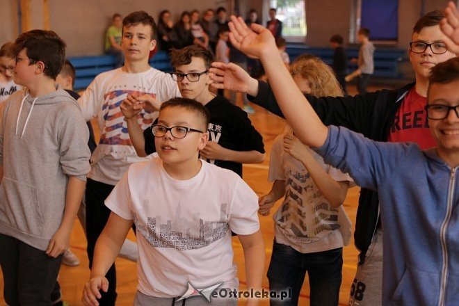Dzień tańca w ostrołęckiej „dziesiątce” [25.04.2018] - zdjęcie #66 - eOstroleka.pl