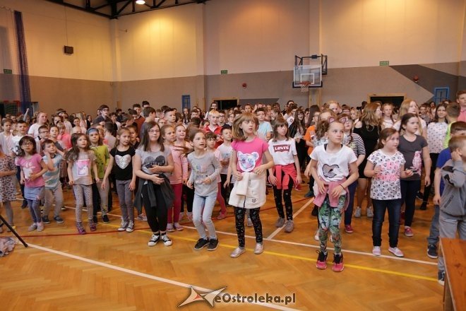 Dzień tańca w ostrołęckiej „dziesiątce” [25.04.2018] - zdjęcie #78 - eOstroleka.pl