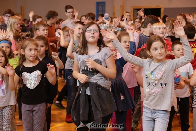 Dzień tańca w ostrołęckiej „dziesiątce” [25.04.2018] - zdjęcie #82 - eOstroleka.pl