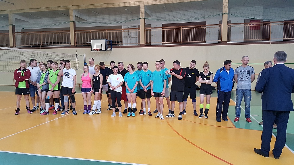 I Powiatowy Turniej Drużyn Mieszanych w Piłkę Siatkową [22.04.2018] - zdjęcie #51 - eOstroleka.pl