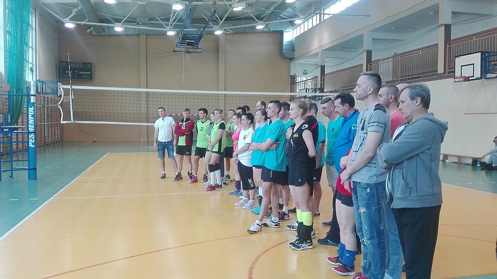 I Powiatowy Turniej Drużyn Mieszanych w Piłkę Siatkową [22.04.2018] - zdjęcie #7 - eOstroleka.pl