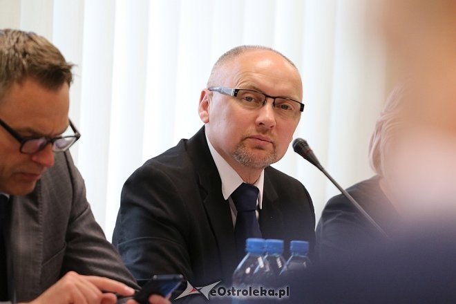 Sesja rady miasta Ostrołęki [26.04.2018] - zdjęcie #4 - eOstroleka.pl