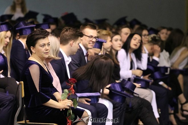 Zakończenie roku szkolnego klas maturalnych z III LO [26.04.2018] - zdjęcie #17 - eOstroleka.pl