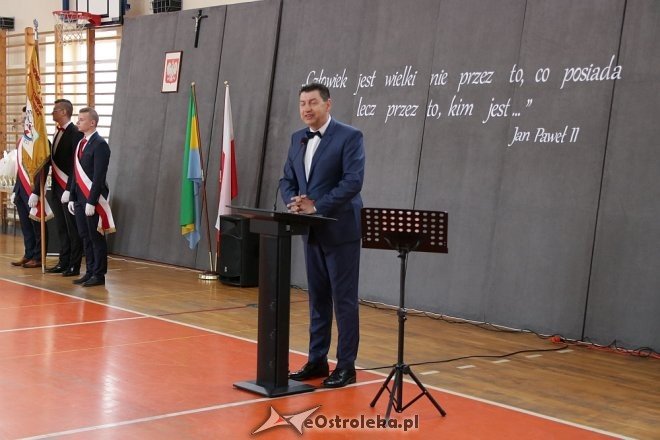 Rozdanie świadectw maturalnych w ZSZ nr 1 w Ostrołęce [27.04.2018] - zdjęcie #29 - eOstroleka.pl