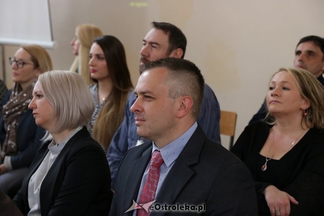 Rozdanie świadectw maturalnych w ZSZ nr 1 w Ostrołęce [27.04.2018] - zdjęcie #26 - eOstroleka.pl