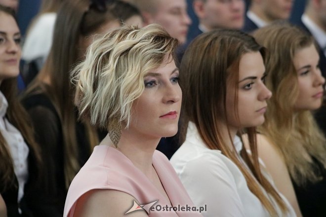 Rozdanie świadectw maturalnych w ZSZ nr 4 [27.04.2018] - zdjęcie #33 - eOstroleka.pl