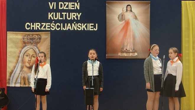 VI Dzień Kultury Chrześcijańskiej w SP w Białobieli [28.04.2018] - zdjęcie #6 - eOstroleka.pl