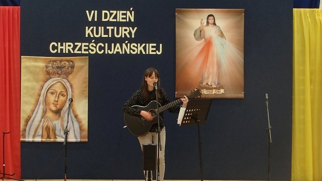 VI Dzień Kultury Chrześcijańskiej w SP w Białobieli [28.04.2018] - zdjęcie #15 - eOstroleka.pl